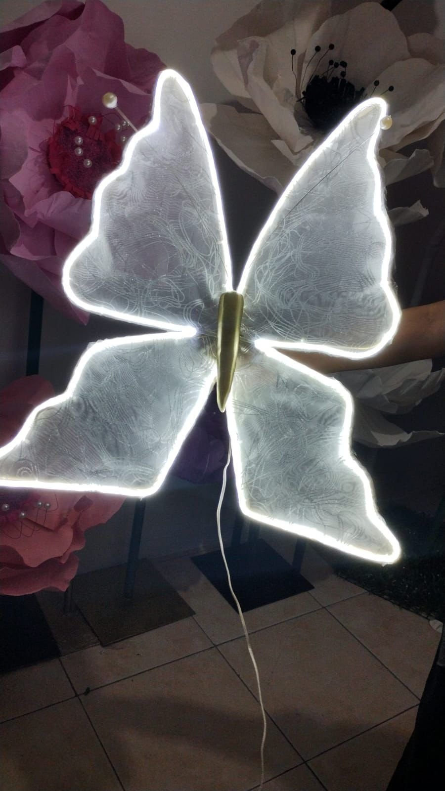 Mariposas Gigantes Neon con Luz LED